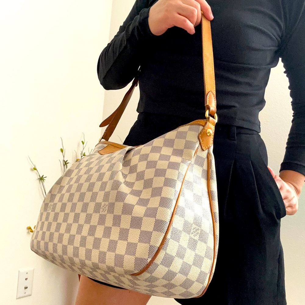 SOLD ❌❌❌💯LOUIS VUITTON MM SIRACUSA